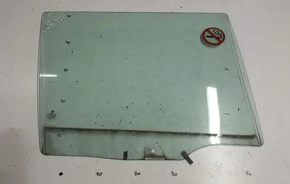 Skoda Octavia Mk3 (5E) Sliding door window/glass 