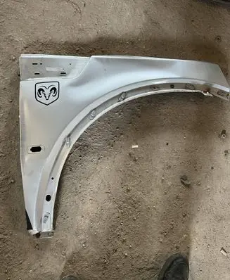 Dodge Nitro Fender 