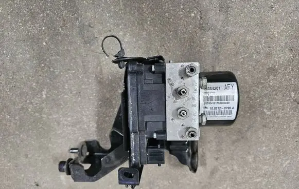 Opel Astra J ABS Pump 13384101 10021207964 201924101P6