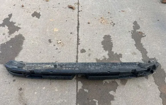 Front bumper foam support bar