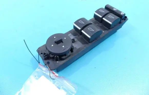 Ford C-MAX II Electric window control switch 3S010130334 IMPRK1283134