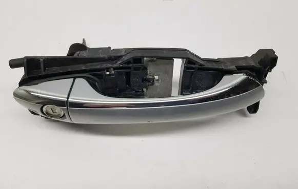 Mercedes-Benz CLK A209 C209 Front door exterior handle nr7686