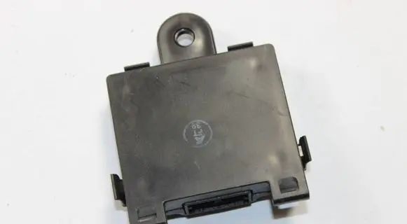 Tesla Model S Door control unit/module 106965100E 2122FH0000459