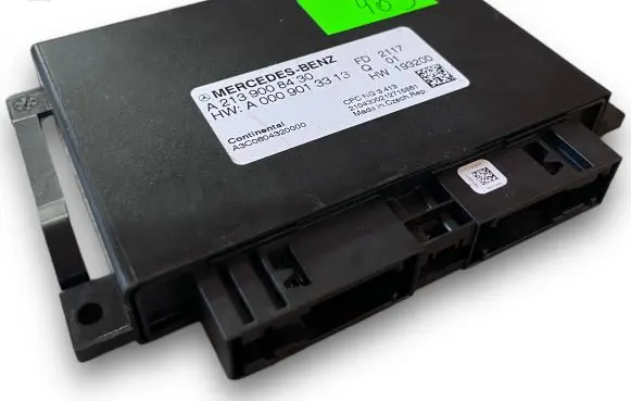 Mercedes-Benz E W213 Central body control module S483 A2139008430