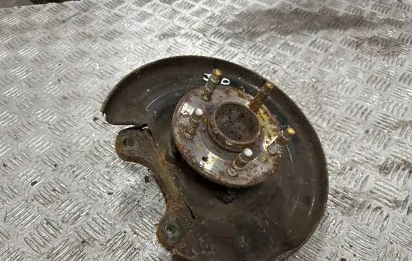 Opel Astra J Rear wheel hub
