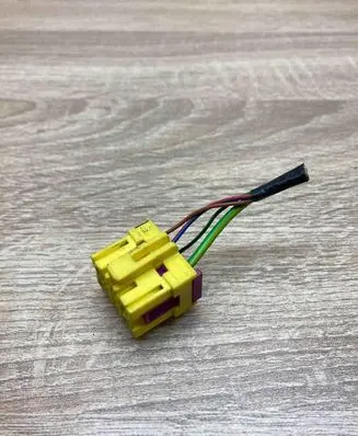 Volkswagen PASSAT B5 Plug wire 8A0972986