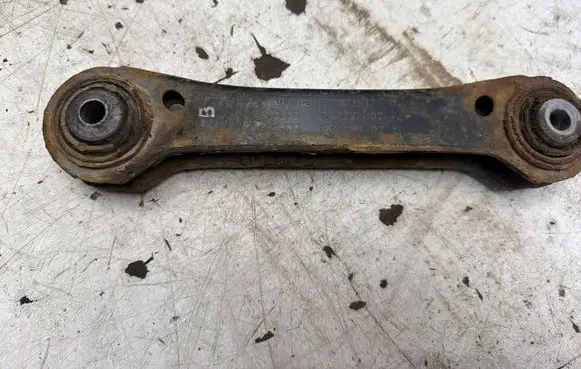 BMW X1 E84 Rear control arm 6782237