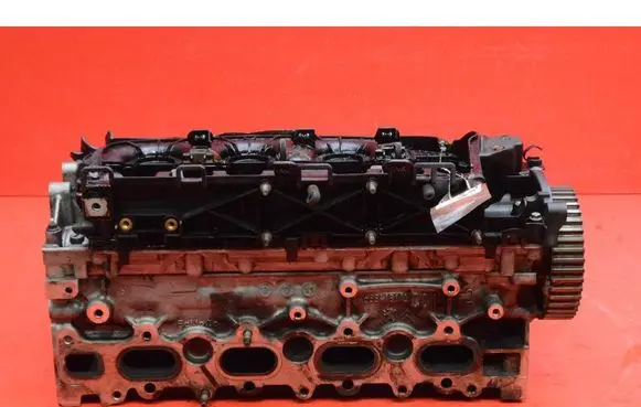 Citroen C5 Engine head 9688418110