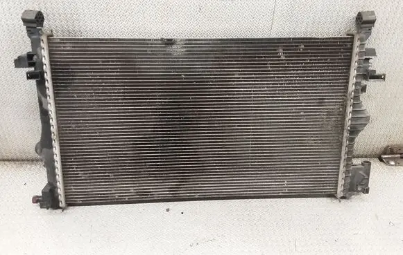 Opel Insignia A Coolant radiator
