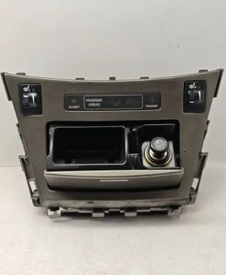 Toyota Avensis T270 Car ashtray 5880405040 9868 N9870