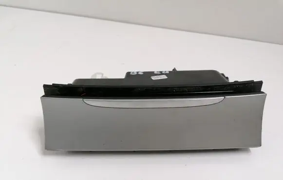 Ashtray (front)