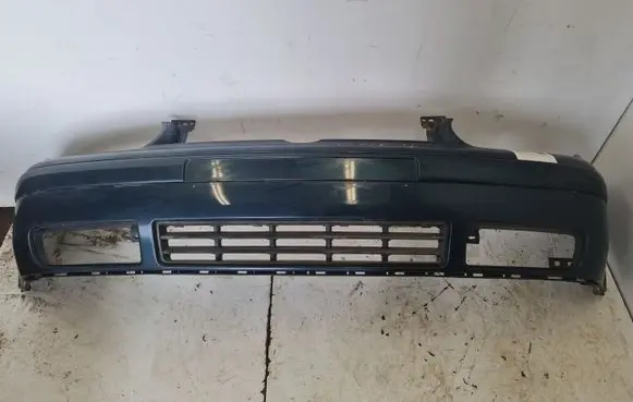 Volkswagen Golf IV Front bumper