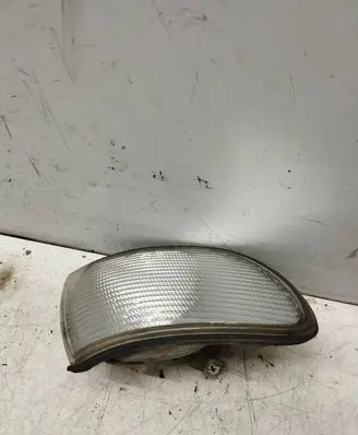 Mercedes-Benz ML W163 Front indicator light