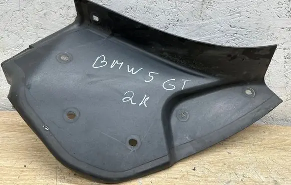 BMW 5 GT F07 Rear/tail light trim molding 7201659 52850610