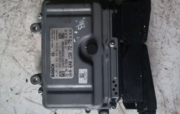 Mercedes-Benz B W245 Engine control unit/module A6401507279 0281013022