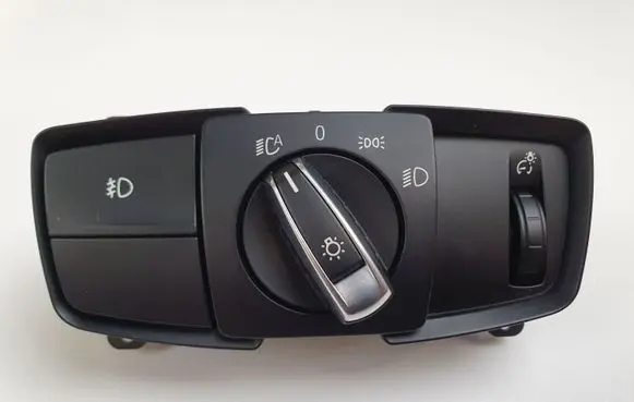 BMW X5 F15 Light switch 6824887