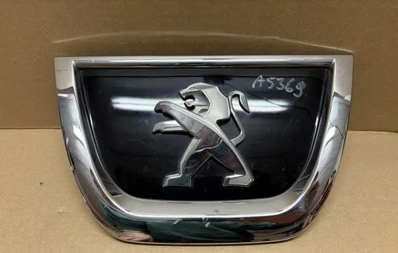 Peugeot Expert Manufacturer badge logo/emblem 9675703277