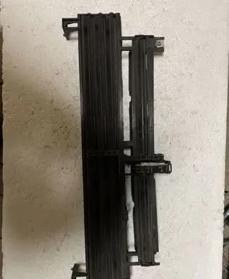 Mini Cooper Hatch Hardtop Front bumper lower grill