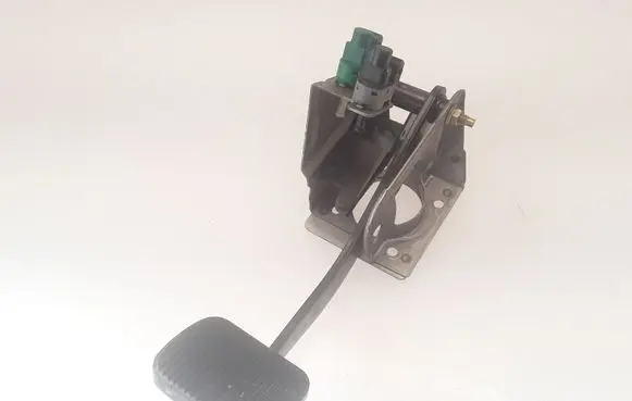 Mazda 2 Brake pedal 2S612450