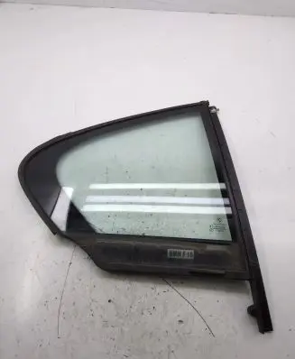 BMW 5 F10 F11 Rear vent window glass 