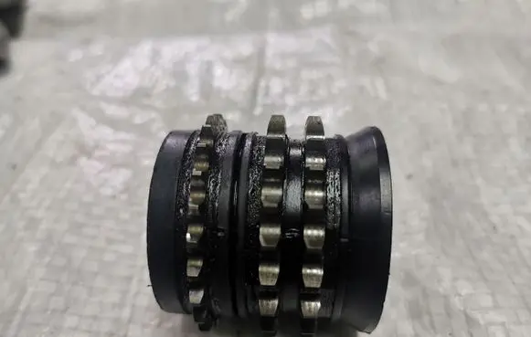 Mercedes-Benz R W251 Crankshaft A2720520603