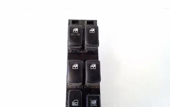 KIA Sorento Electric window control switch