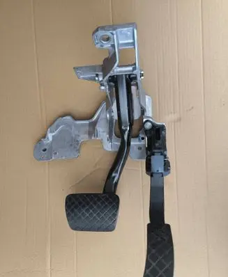 Audi A6 S6 C8 4K Brake pedal bracket assembly 4K1723117
