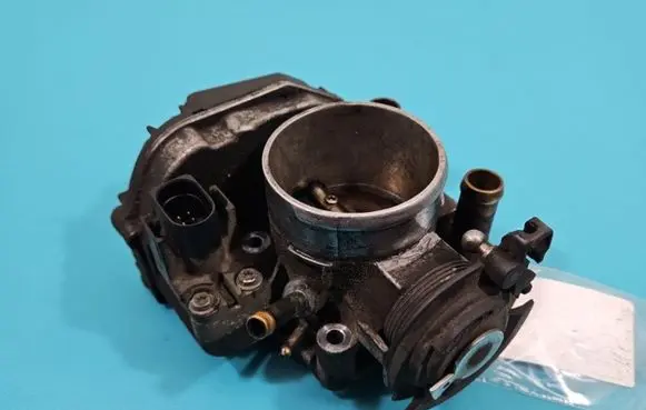 Audi A4 S4 B5 8D Throttle body valve 058133063H IMPRK1406341