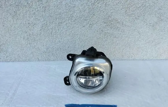 BMW X6 F16 Front fog light 7560200000