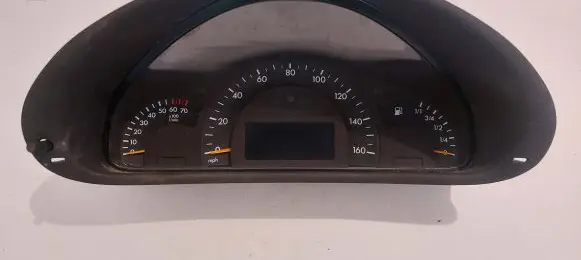 Mercedes-Benz C W203 Speedometer (instrument cluster) 88311323