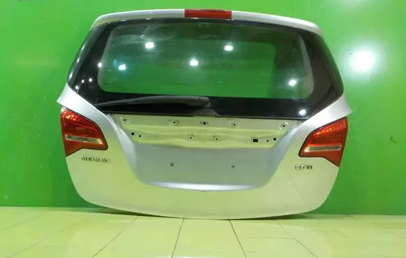 Opel Meriva B Tailgate/trunk/boot lid XP85
