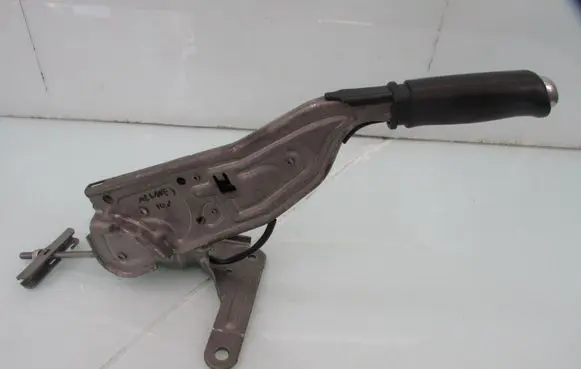 Renault Megane III Handbrake/parking brake lever assembly
