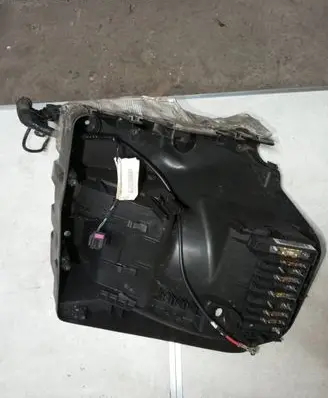 Volkswagen Transporter - Caravelle T5 Fuse module 7H6970187