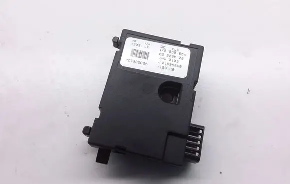 Skoda Octavia Mk2 (1Z) Steering angle sensor 1K0959654 00203500
