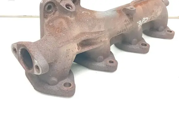 BMW X1 E84 Exhaust manifold 7810182