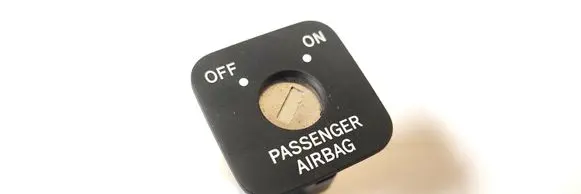 Toyota Corolla E120 E130 Passenger airbag on/off switch 1426P53