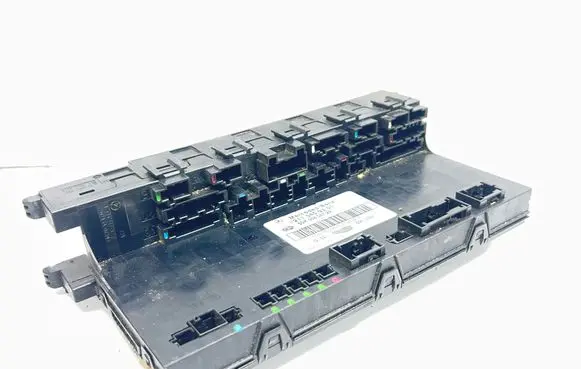 Mercedes-Benz E W211 Fuse module 2115459301 5DK00804729