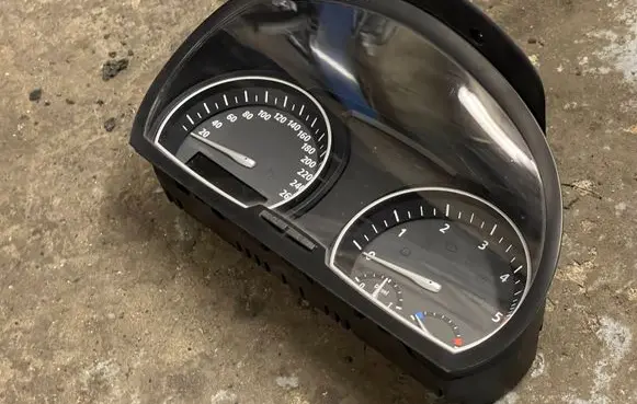 BMW X3 E83 Speedometer (instrument cluster) 3448403 25811510 102464414