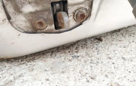 Fiat Marea Rear door check strap stopper