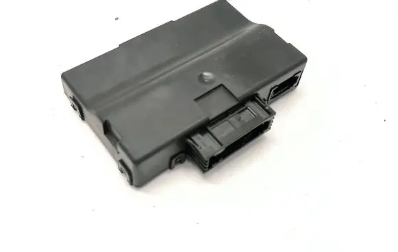 Volkswagen Touareg II Gateway control module 7P6907530J