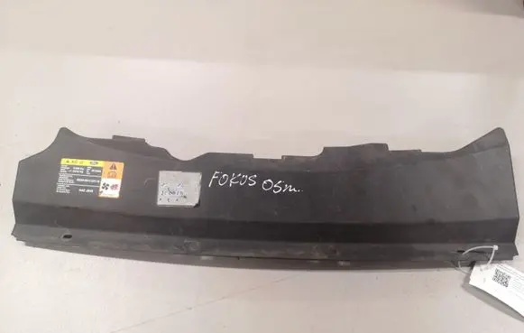 Ford Focus Top upper radiator support slam panel 4M5116613AC