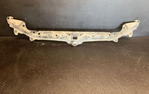 BMW 5 E60 E61 Top upper radiator support slam panel 51647054360