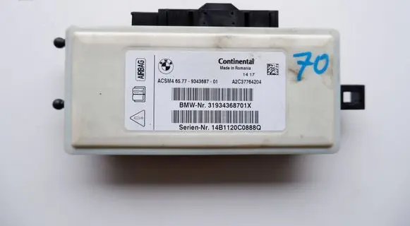 BMW 5 F10 F11 Airbag control unit/module 9343687 31934368701X A2C37764204