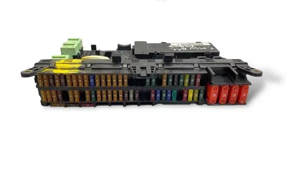 BMW X5 E53 Fuse module 8380409
