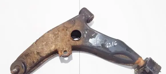 Volvo S40, V40 Front lower control arm/wishbone