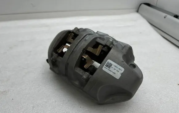 Tesla Model Y Front brake caliper 118862100D CR3213551210080