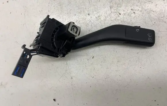 Volkswagen Golf V Wiper control stalk 1K0953519