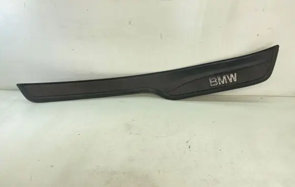 BMW 3 E90 E91 Rear sill trim cover 51477060286 7060286