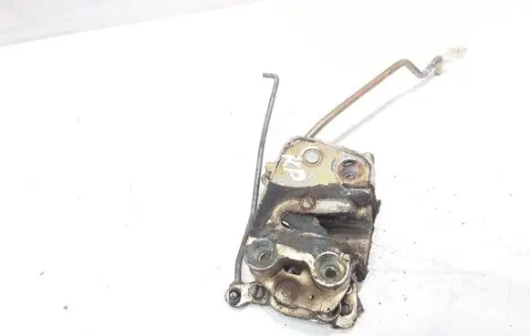 Opel Frontera A Front door lock