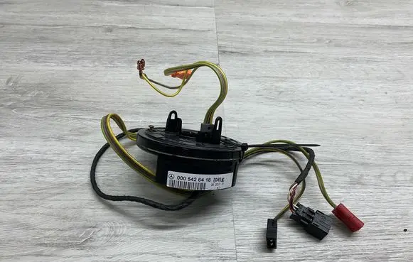 Mercedes-Benz SL R129 Airbag slip ring squib (SRS ring) 0005426418 1704600149